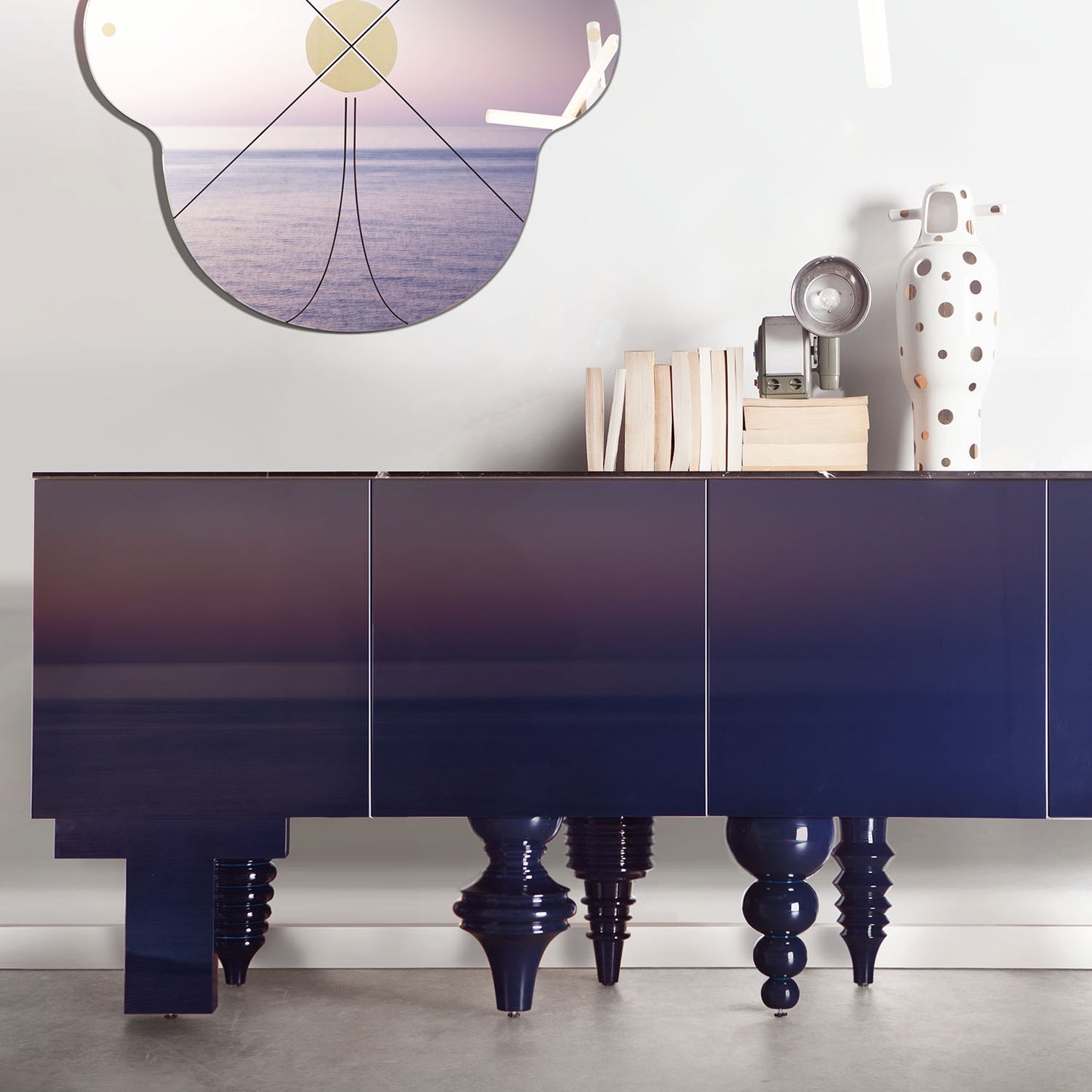 MULTILEG SHOWTIME CABINET – BD BARCELONA DESIGN